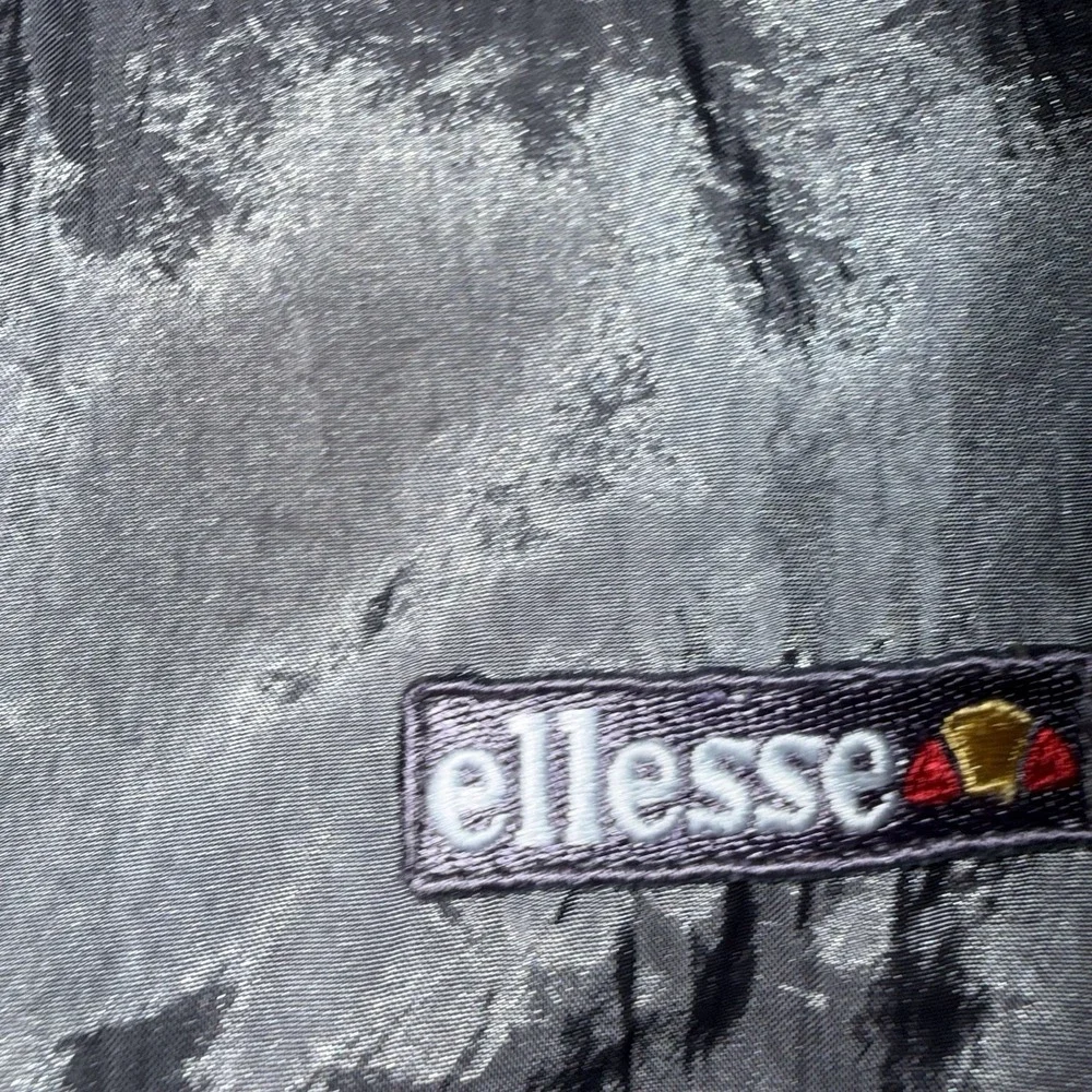 Vtg Ellesse Grey/white Full Zip Track Jacket Men's Size 7/XL